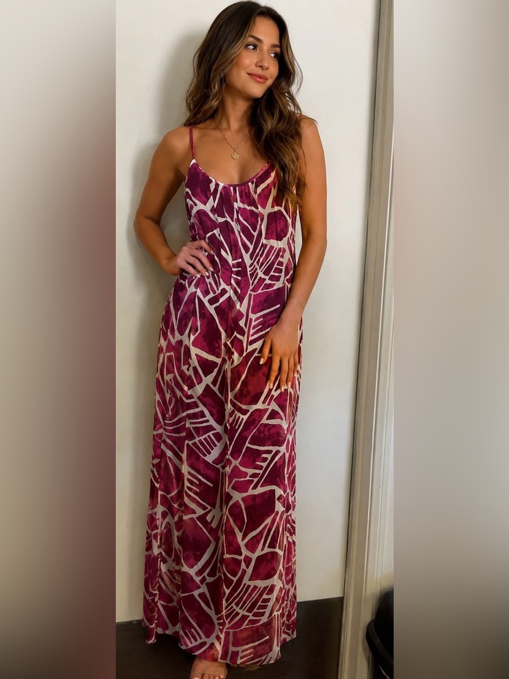 Flower Printed Silk Dress. One Size. Color: Burgundy